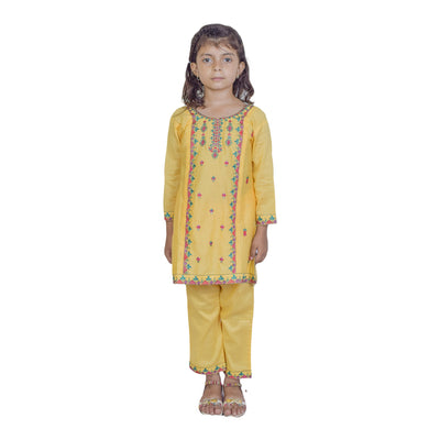 Girls Shalwar Kameez & Kurtas
